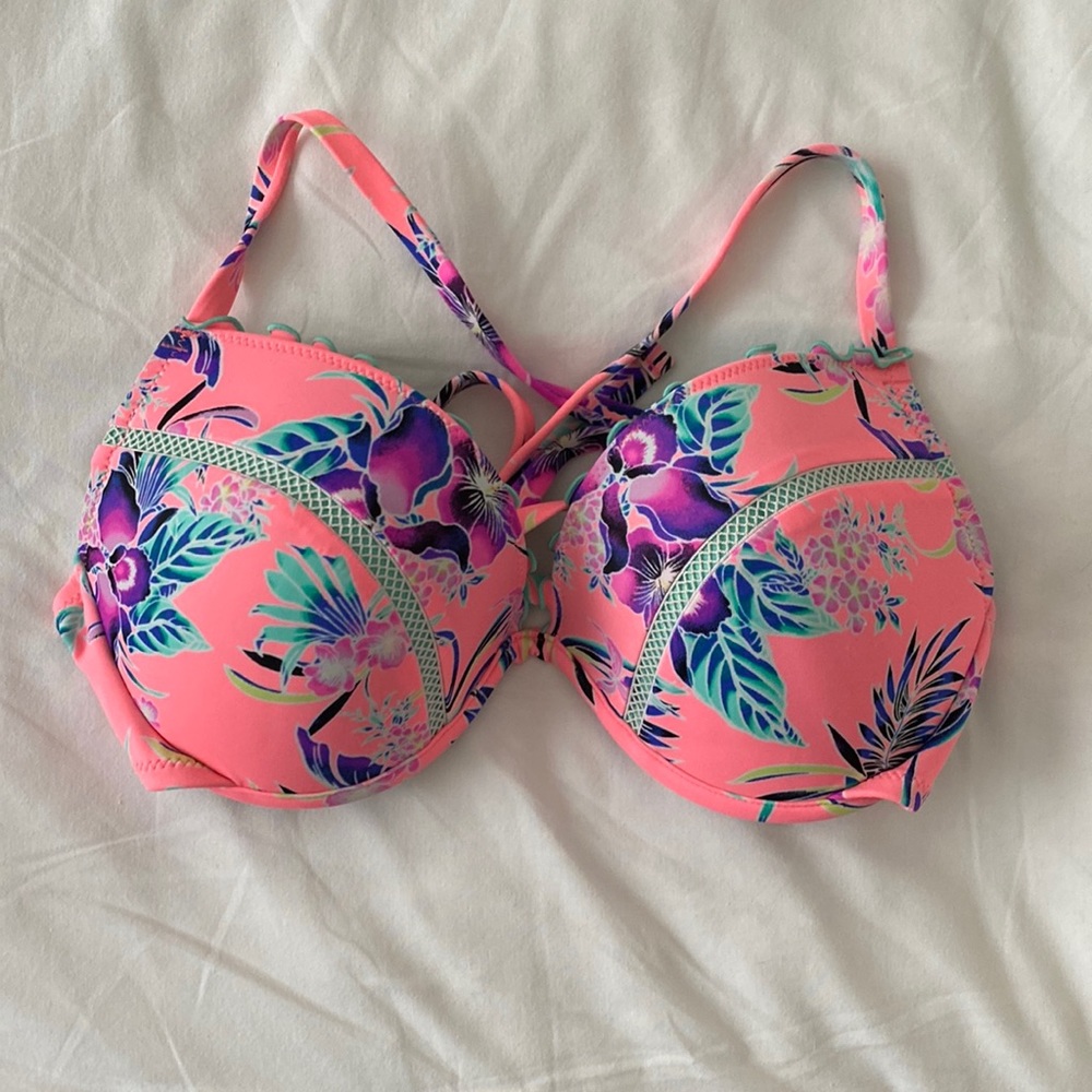 Shade & Shore bikini top 34D
